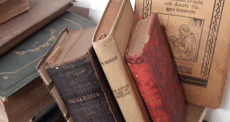 Libri vecchi, il volto dell'Umanità